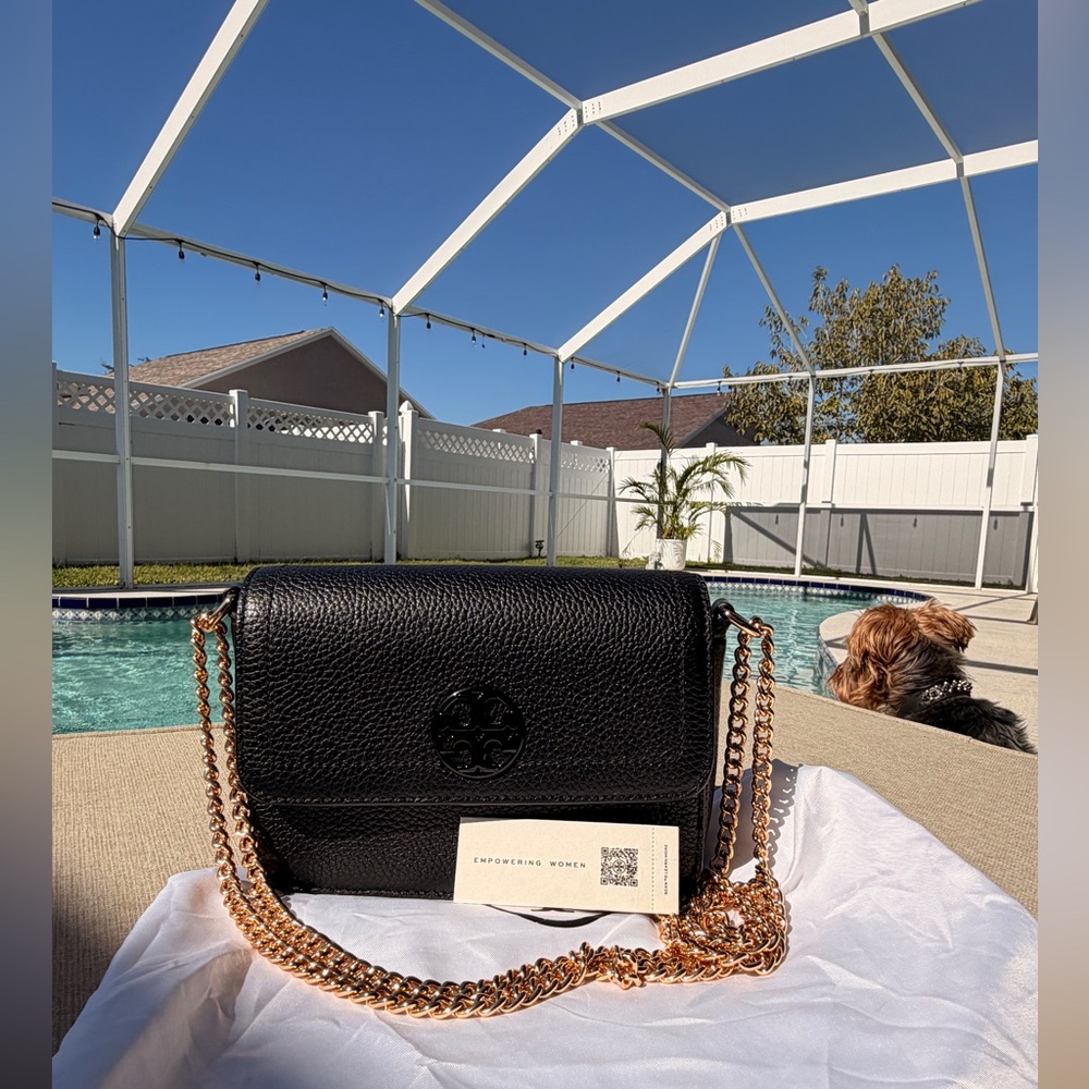 NWT Tory Burch Olivia Shoulder Crossbody Leather Mini Bag Black with Gold Chain - Picture 15 of 17